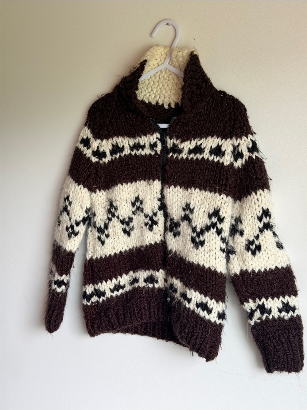 Handmade Wool Kids Sweater - Picture 3 of 3